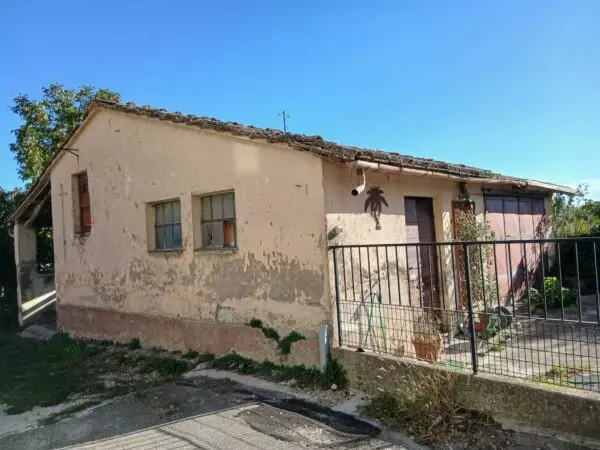 Magazzino strada Cecanibbio 9, Amelia