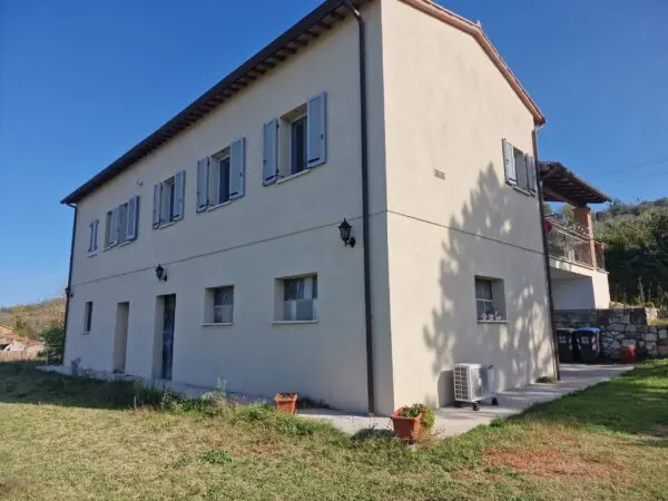 Villa via Vocabolo Colle 6, Alviano