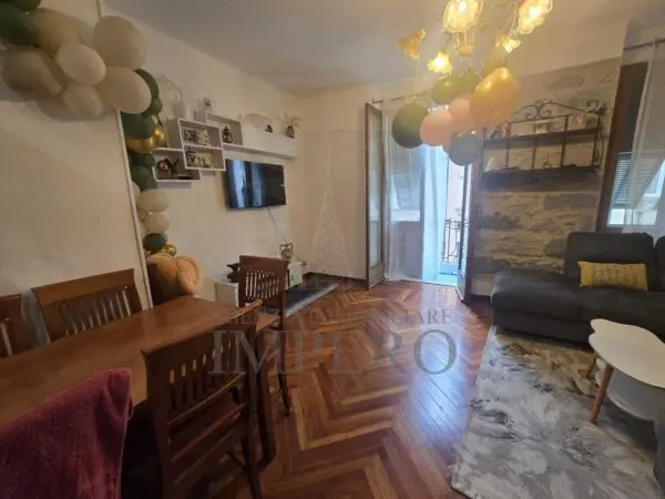 Trilocale via Cavour 25, Ventimiglia