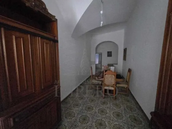 Trilocale via Giuseppe Garibaldi 9, Ventimiglia