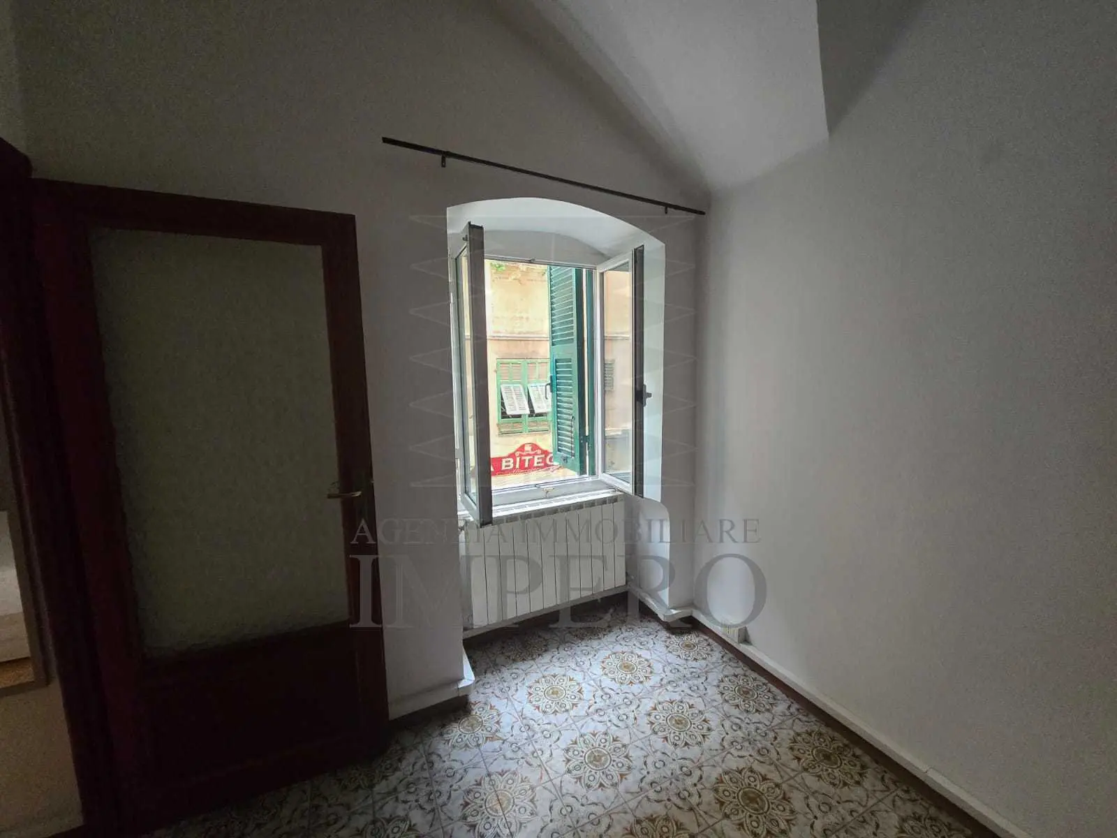 Immagine per Trilocale in vendita a Ventimiglia via Giuseppe Garibaldi 9