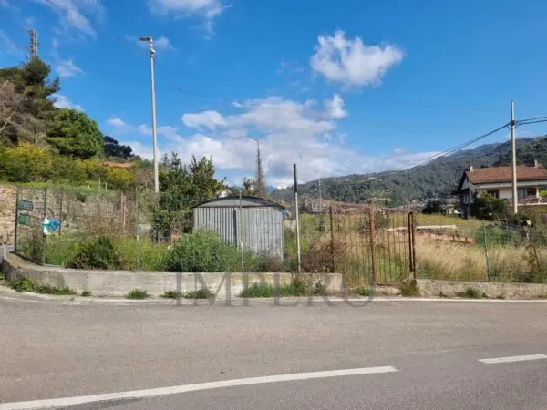 Area Verde via Udine 1, Camporosso