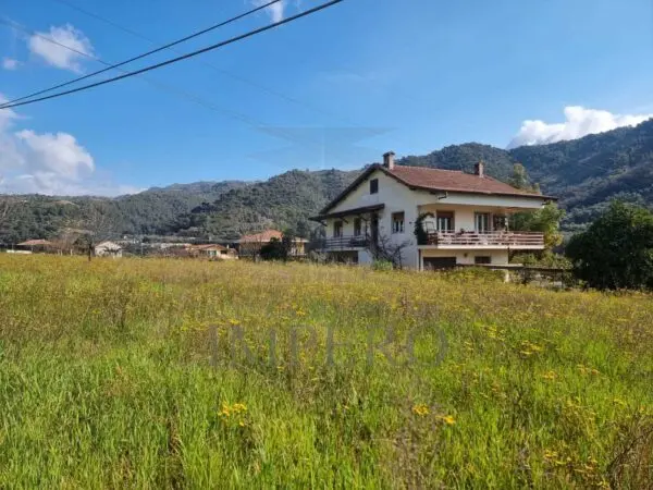 Area Verde via Udine 1, Camporosso