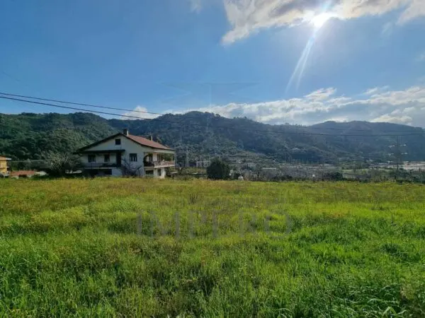 Area Verde via Udine 1, Camporosso