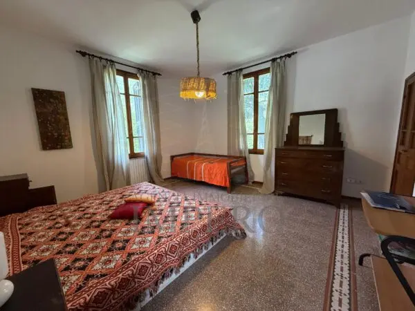 Villa Trifamiliare via Localitò Pian Del Soglio, Apricale