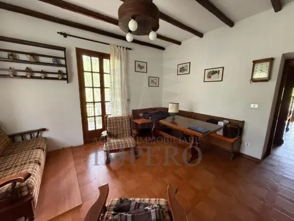 Villa Trifamiliare via Localitò Pian Del Soglio, Apricale
