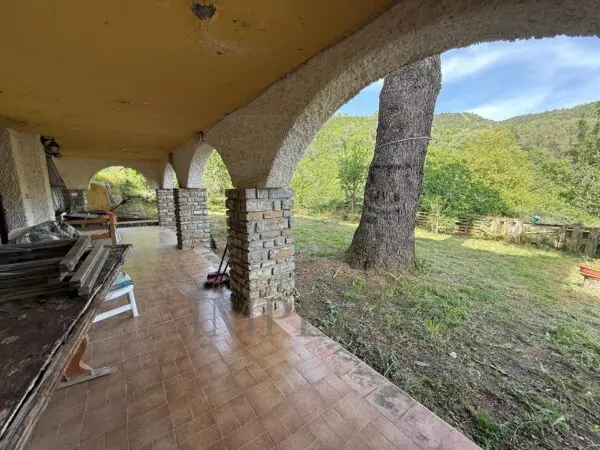 Villa Trifamiliare via Localitò Pian Del Soglio, Apricale