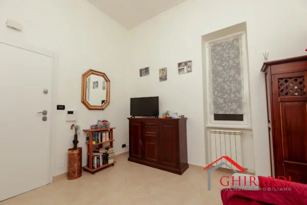 Bilocale via Molfino 6, Sestri Ponente, Genova