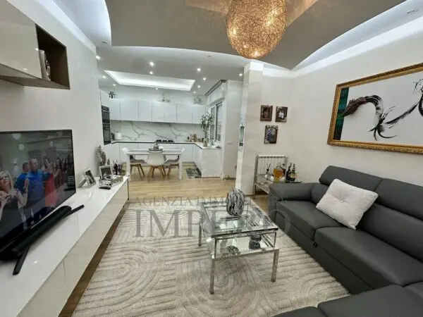 Porzione Di Casa corso Limone Piemonte 10, Ventimiglia