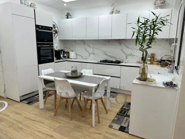 Porzione Di Casa corso Limone Piemonte 10, Ventimiglia