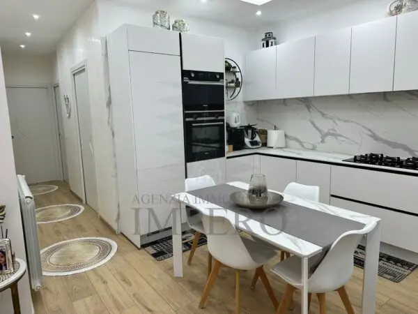 Porzione Di Casa corso Limone Piemonte 10, Ventimiglia