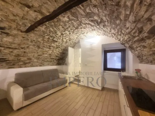 Bilocale via Martiri Della Liberta, Apricale