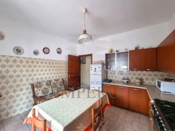 Quadrilocale via Gallardi 133, Ventimiglia