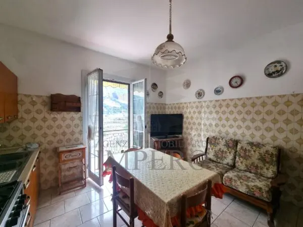 Quadrilocale via Gallardi 133, Ventimiglia