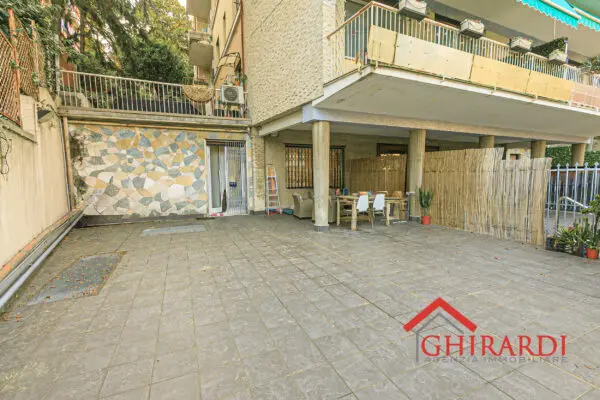 Monolocale viale Modugno 16, Pegli, Genova