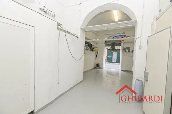 Magazzino via Gaetano Donizetti 73r, Sestri Ponente, Genova