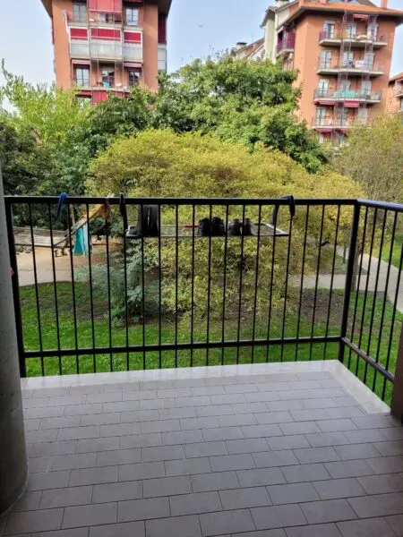 Trilocale via Giovanni Arpino 16, Pozzo Strada, Torino