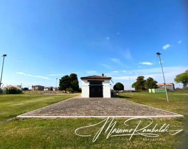 Villa via Cesare Battisti 43, Canaro