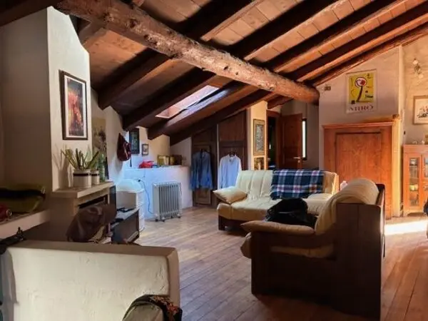 Appartamento via Primo Maggio, Oulx