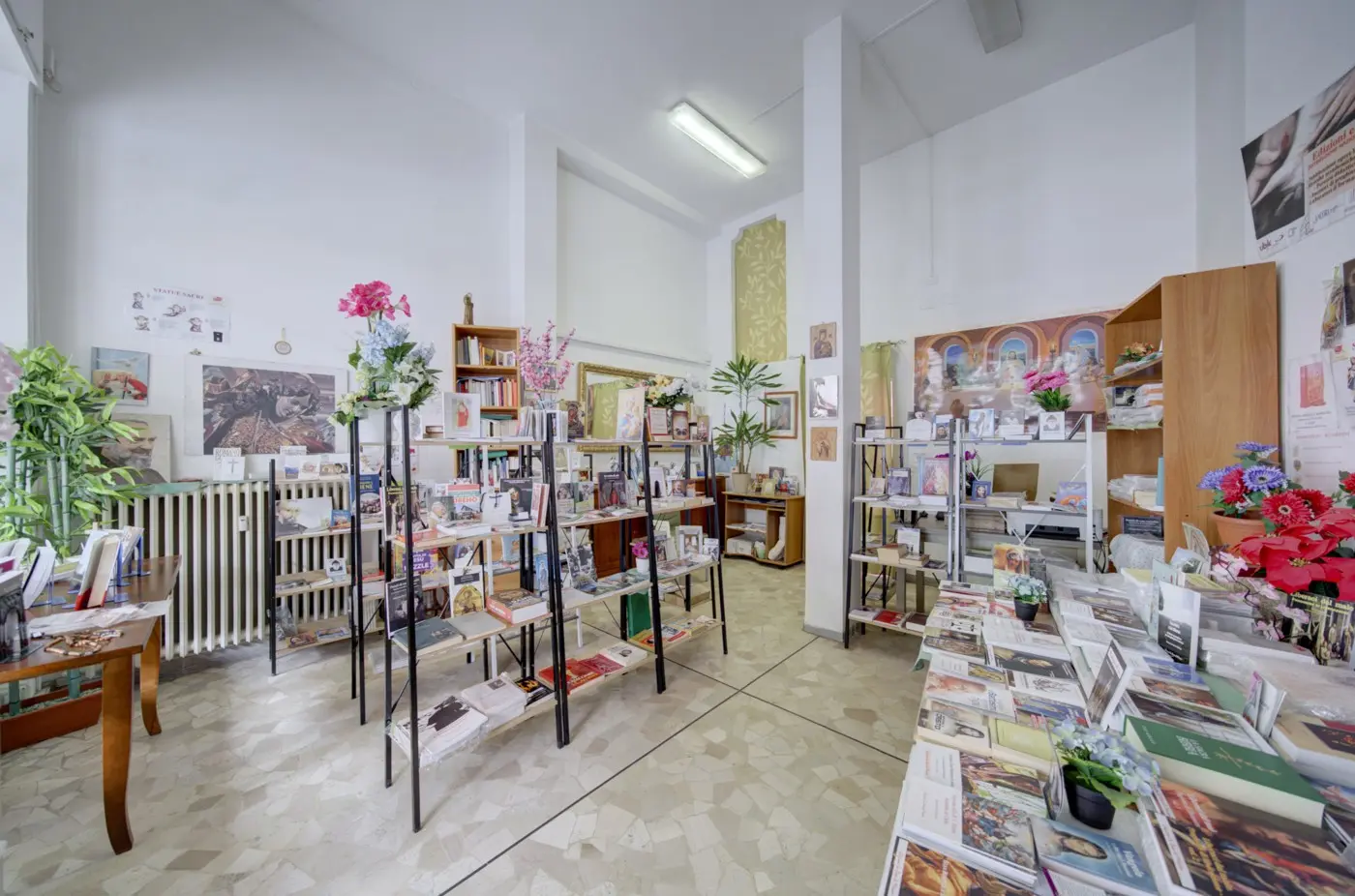 Immagine per Negozio in vendita a Torino piazza Del Monastero 3