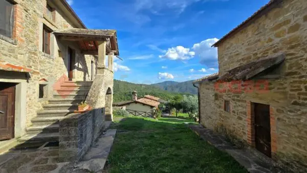 Villa Quadrifamiliare Arezzo
