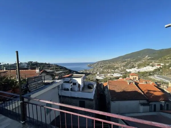 Appartamento via Vicolo Littardi 19, Sanremo