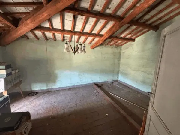 Appartamento piazza Dei Priori 14, Narni