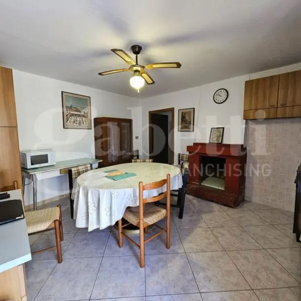 Stabile - Palazzo via Ii Trav Contrada Riviere 0, Diamante