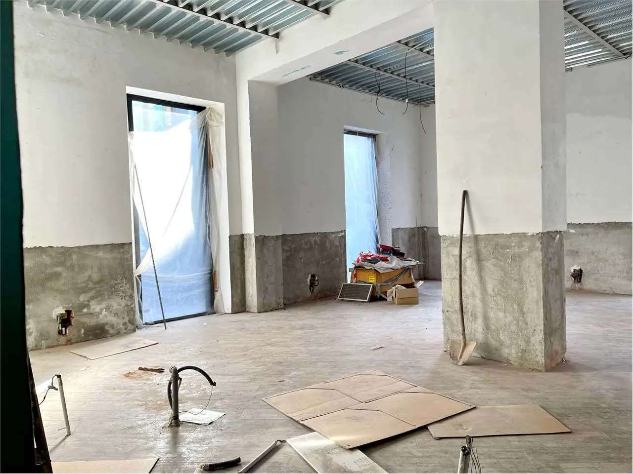Immagine per Negozio in affitto a Torino via Perugia 41