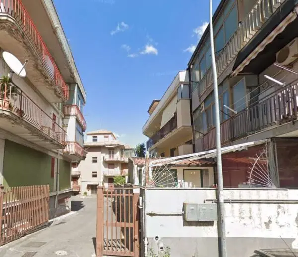 Appartamento via Finocchiari 115, Aci Catena