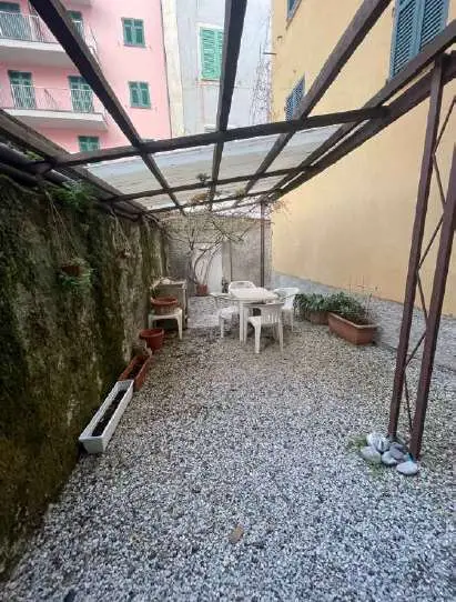 Magazzino via Brigate Partigiane 7, Lavagna