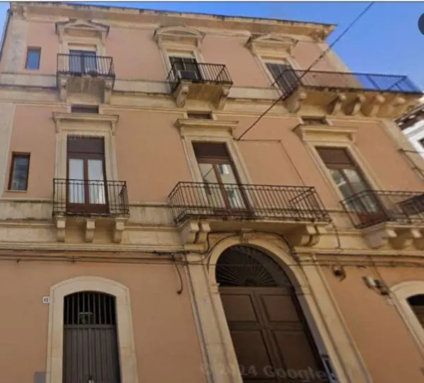 Appartamento via Santa Maria Della Catena 51, Catania