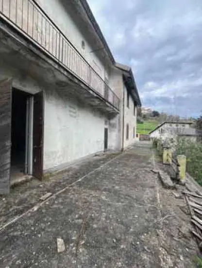 Capannone via Natale Torre, Serra Riccò