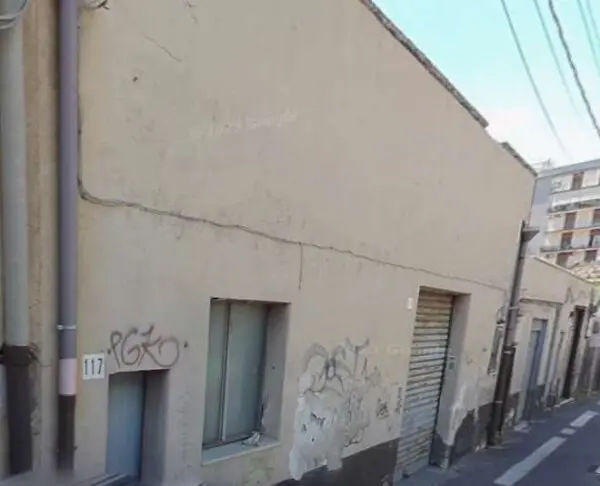 Capannone 119-121, Catania