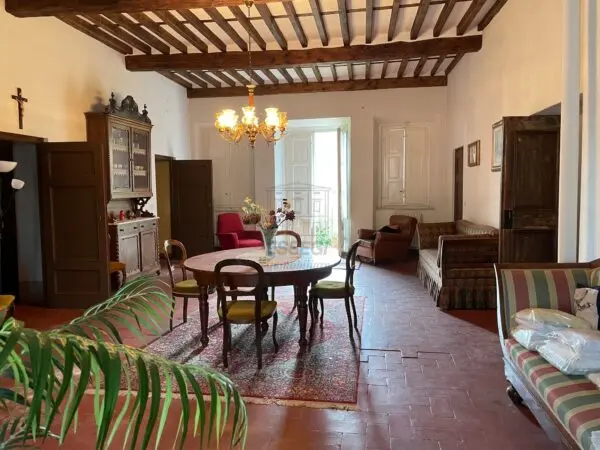 Villa via Del Macennere 8252/a, Lucca