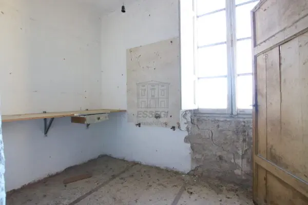 Casale via Guamo 34a, Capannori