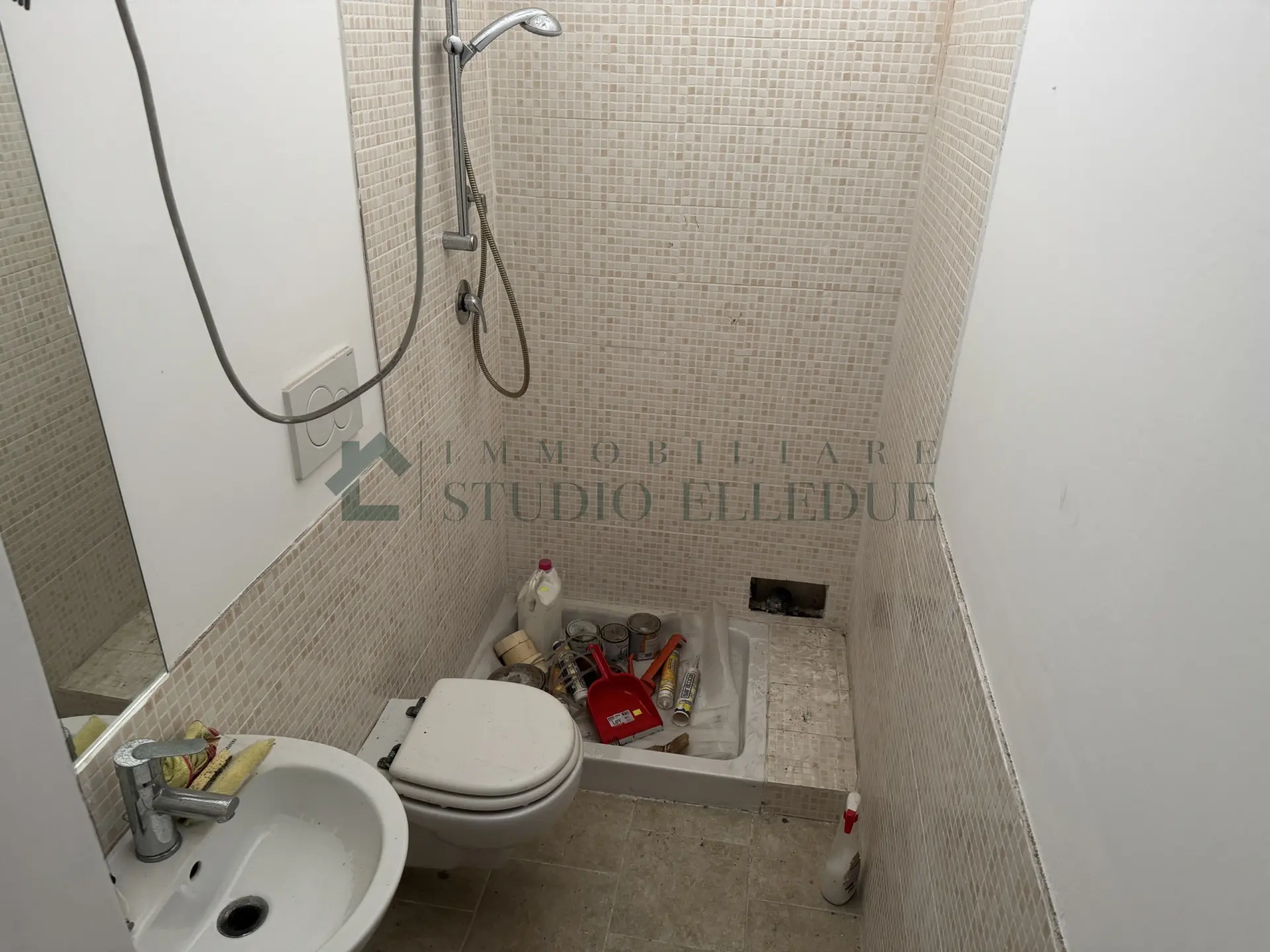 Immagine per Capannone in vendita a Bari via Sagarriga Visconti 88