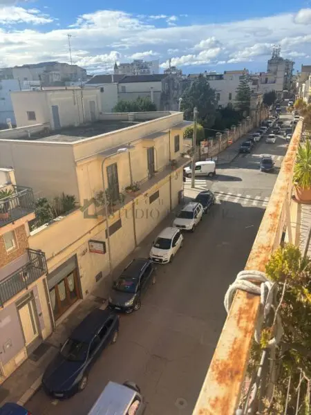 Quadrilocale via Imbriani 10, Casamassima