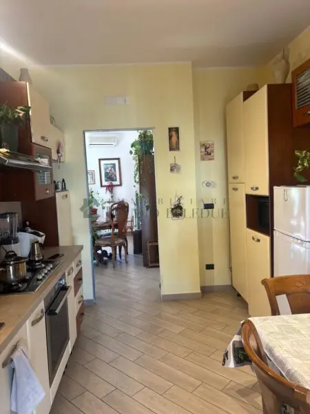 Quadrilocale via Imbriani 10, Casamassima