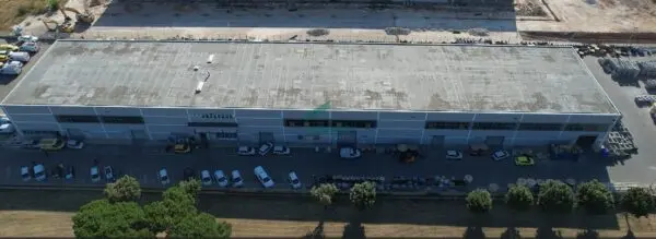 Immagine per Industriale in vendita a Modugno via Delle Violette 10