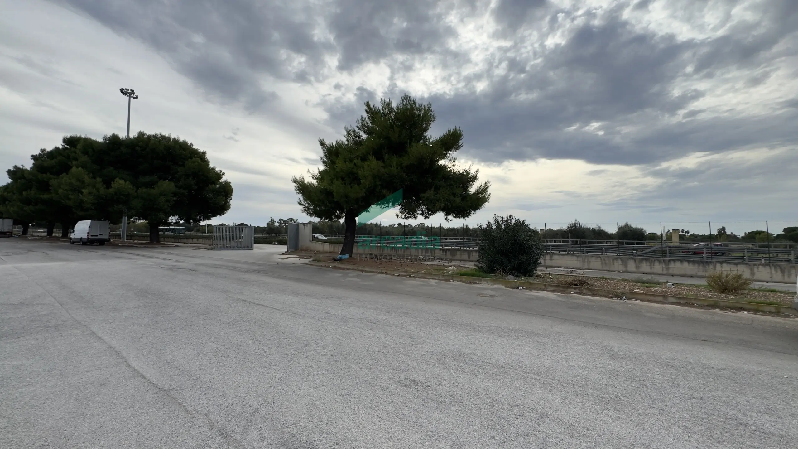 Immagine per Commerciale in vendita a Casamassima strada Statale 100