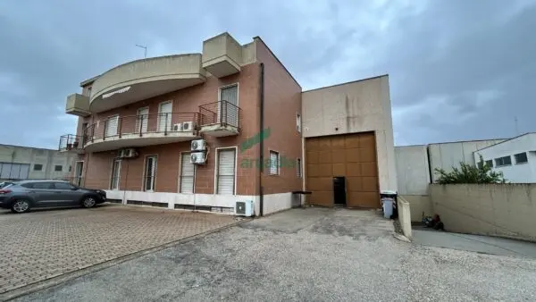 Industriale via Dei Vetrai 5, Modugno