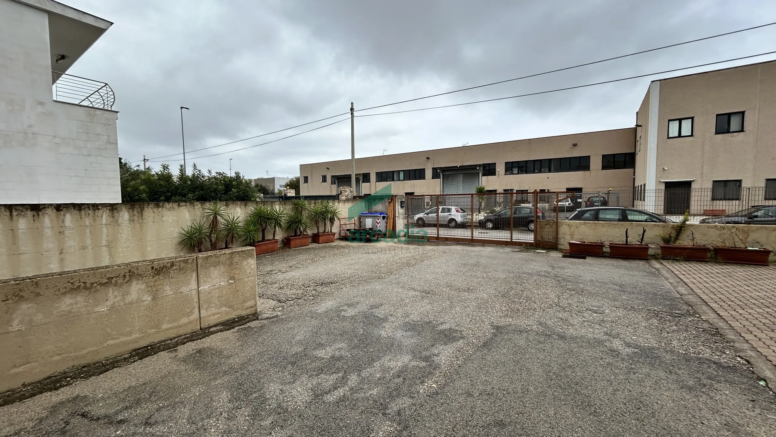 Immagine per Industriale in vendita a Modugno via Dei Vetrai 5