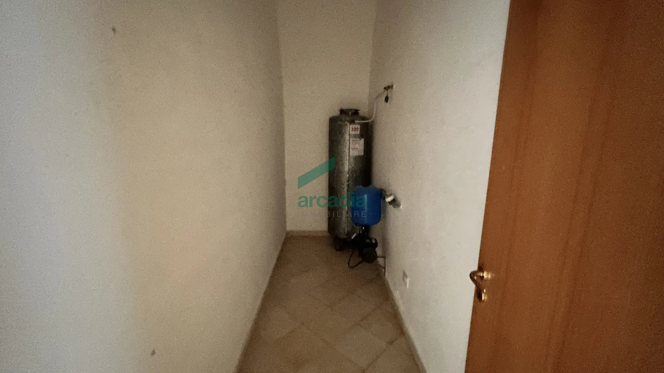 Immagine per Locale commerciale in affitto a Bitritto via Bellino 4