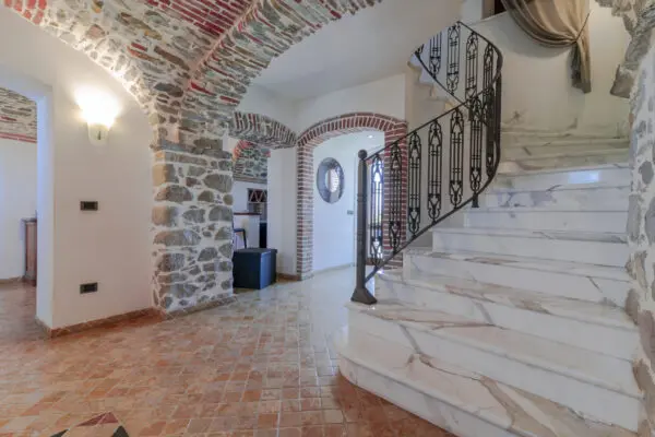 Villa Trifamiliare via Triboli, Sarzana