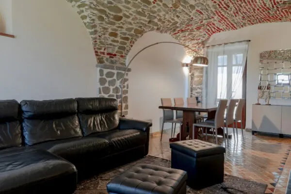 Villa Trifamiliare via Triboli, Sarzana