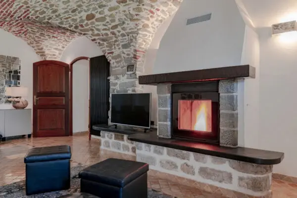 Villa Trifamiliare via Triboli, Sarzana