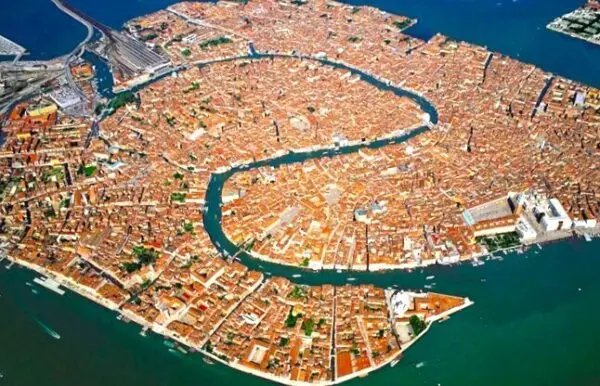 Albergo via Alessandro Volta 14, Venezia