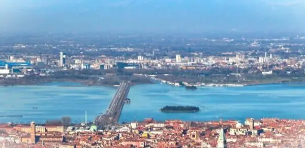 Palazzo - Stabile via Alessandro Volta 14, Venezia