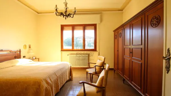 Villa Trifamiliare via Vecchia Pesciatina In Gragnano, Lucca
